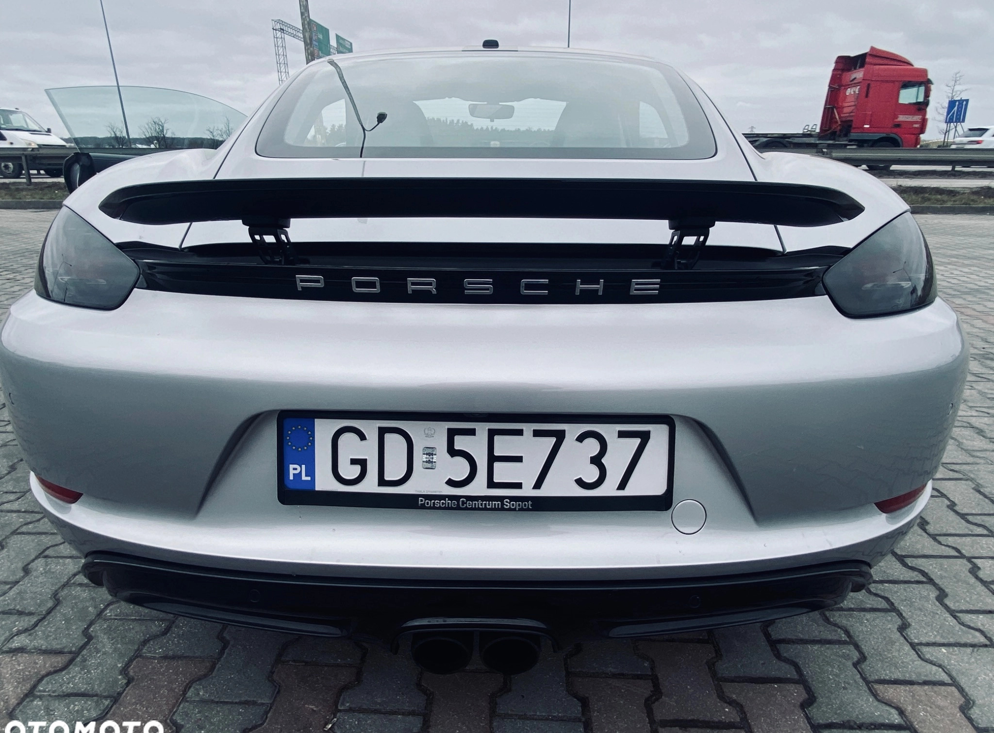 Porsche 718 Cayman cena 210000 przebieg: 48500, rok produkcji 2018 z Gdynia małe 596